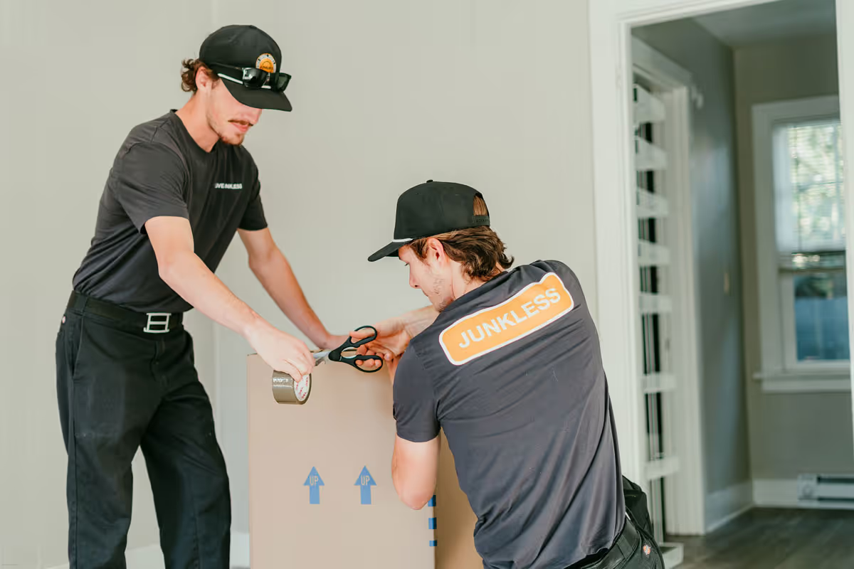Live Junkless team showing up on time for a junk removal job in Sisters